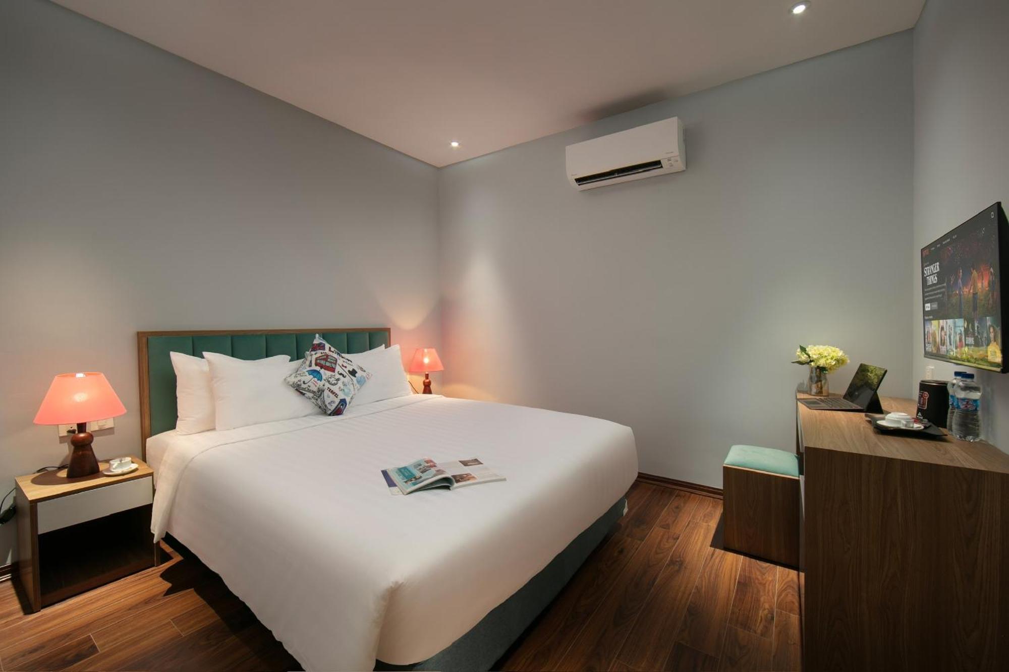 האנוי Lakeview Backpackers Hostel & Rooftop Bar מראה חיצוני תמונה