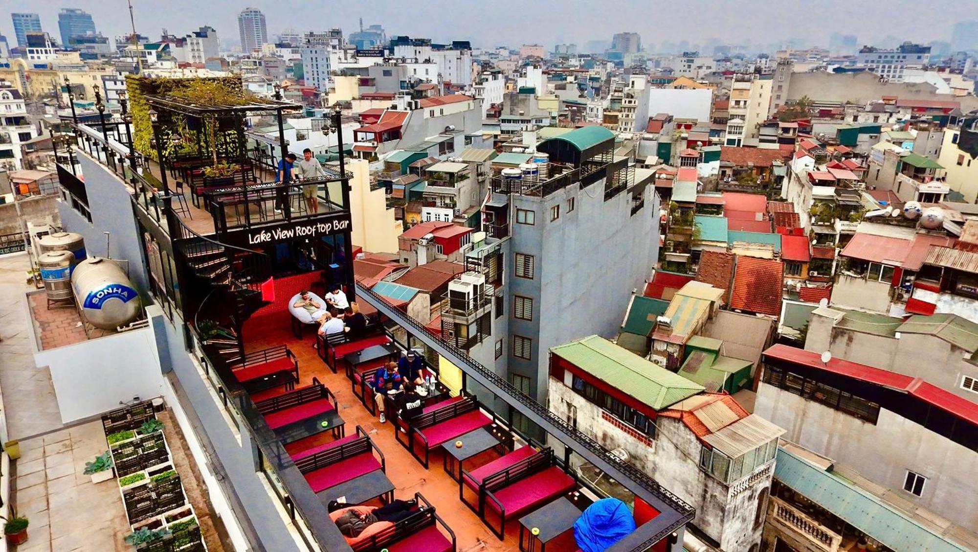 האנוי Lakeview Backpackers Hostel & Rooftop Bar מראה חיצוני תמונה