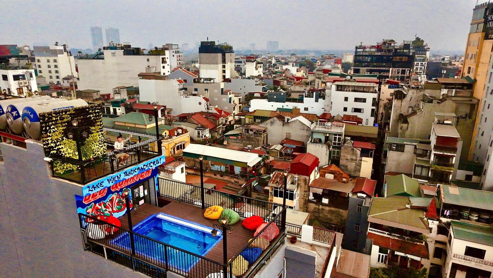 האנוי Lakeview Backpackers Hostel & Rooftop Bar מראה חיצוני תמונה